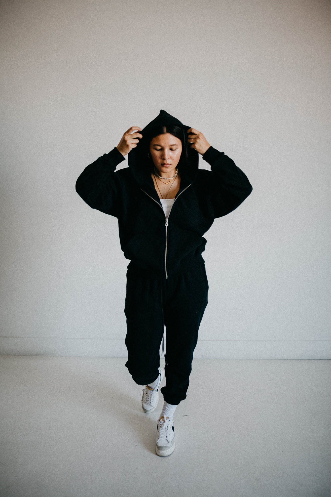Cropped Zip Up Hoodie (Black) – Donny Diaz LA