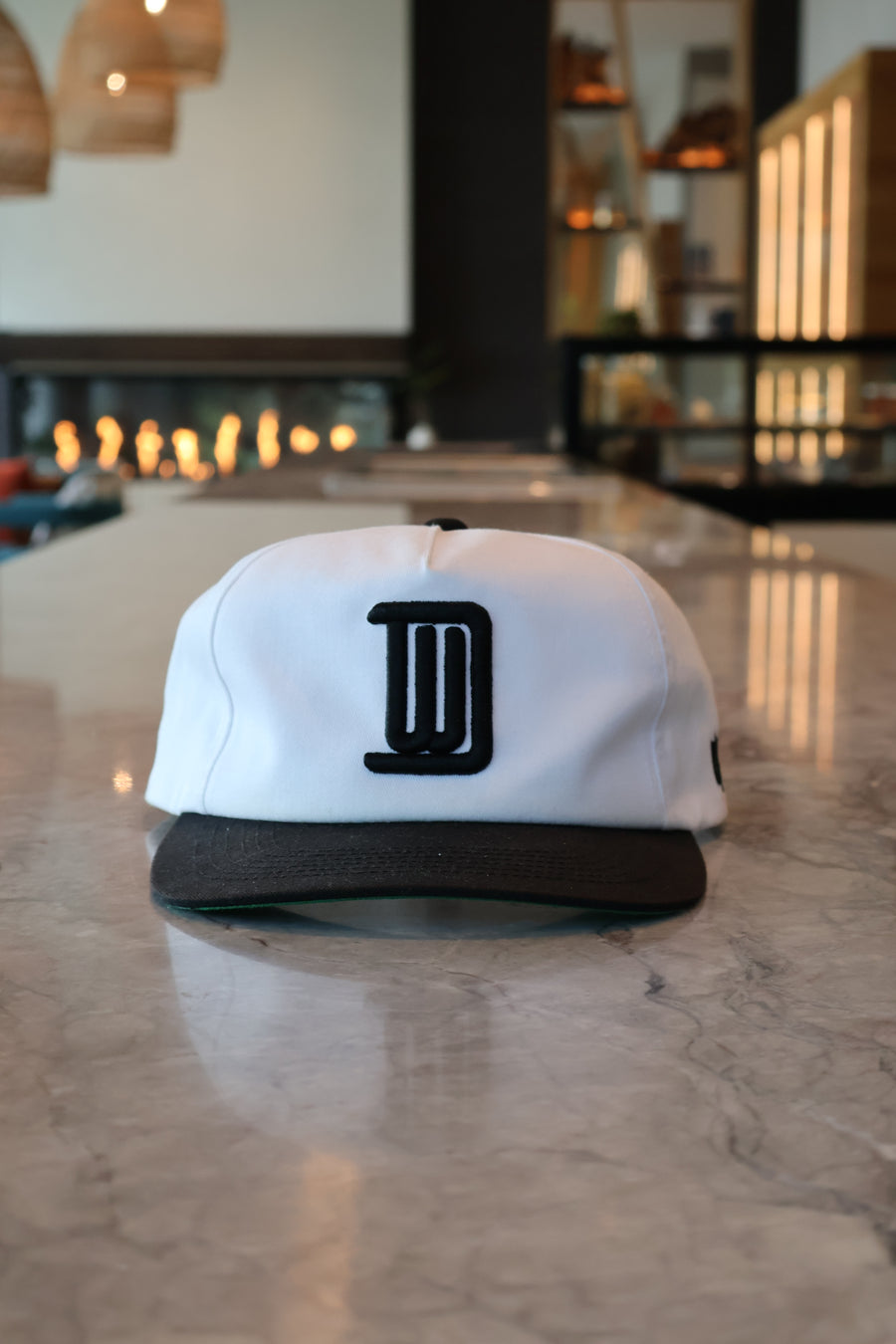 OKAAYDEN Hat (White/Black)